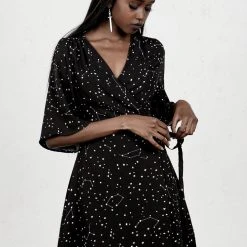 MET1 Women Celestial Kimono Dress