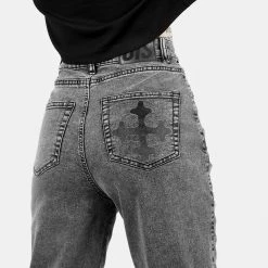 DEN1 Mythic Mom Jeans Coming Soon