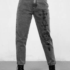 DEN1 Mythic Mom Jeans Coming Soon