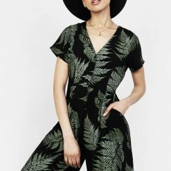 MET1 Women Fern Relaxed Jumpsuit