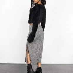 PFA1 Binx Fluffy Relaxed V-Neck Cardi 14 PFA1 Binx Fluffy Relaxed V-Neck Cardi