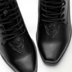 DGH1 Triquetra Ankle Boot