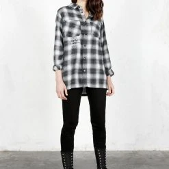 MET1 Escape Plaid Shirt Clothing