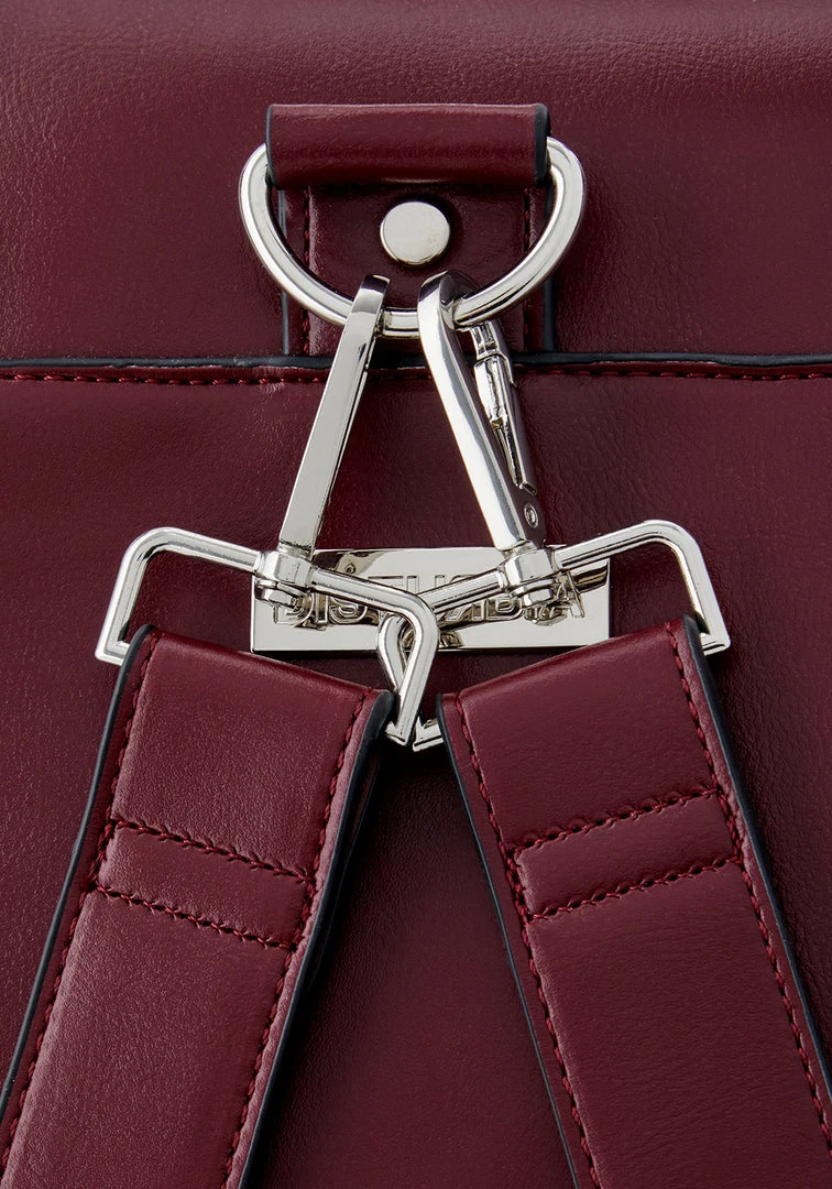 CES1 HEREDITARY SATCHEL 9 CES1 HEREDITARY SATCHEL