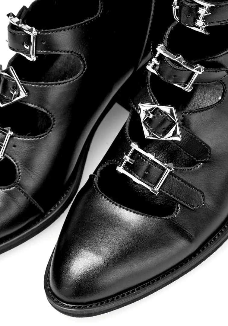 CHI1 Women BRIDGET BUCKLED BOOTS 6 CHI1 Women BRIDGET BUCKLED BOOTS