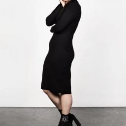 DDS1 Clothing VAMPIRA V-NECK MIDI DRESS