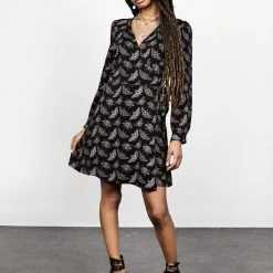 LVT1 MORTMOTH WRAP MINI DRESS Coming Soon