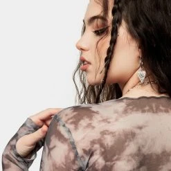 MET1 HEAVENS MESH CROP TOP