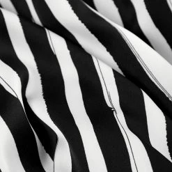 MET1 PARANORMAL ASYMMETRIC MIDI SKIRT