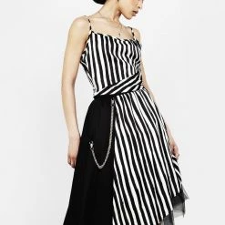 MET1 PARANORMAL ASYMMETRIC MIDI SKIRT